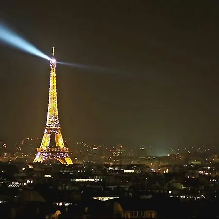 Luxury Flat With Amazing View On Eiffel Tower Párizs