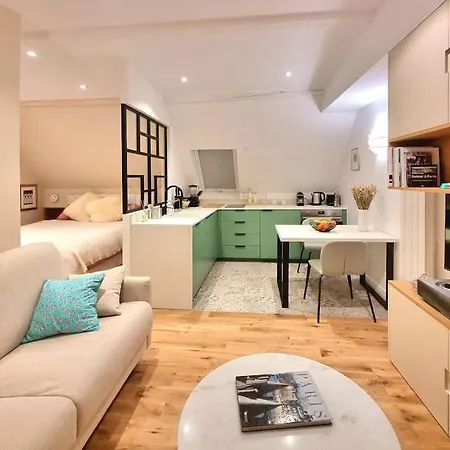 Luxury Flat With Amazing View On Eiffel Tower